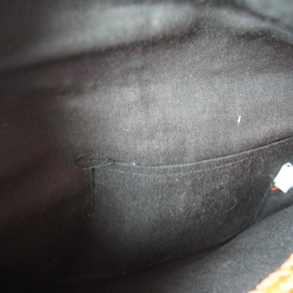 Vintage 70's Coral Straw Clutch - Picture 4 of 6